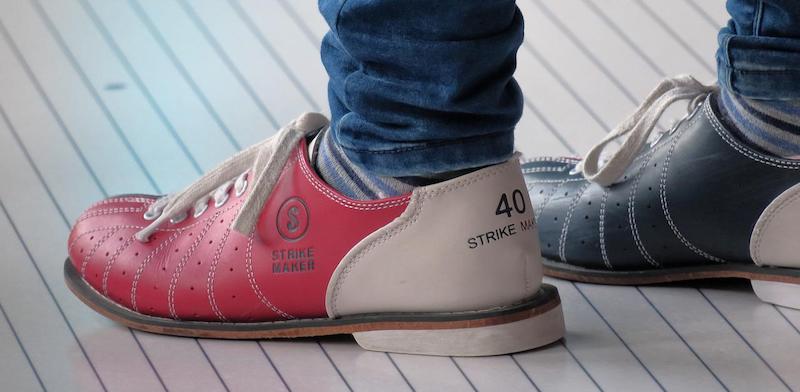 bowling-shoes-red-white-blue